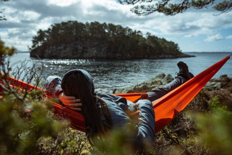 Acampar en Hamacas 101: Todo lo que Necesitas Saber