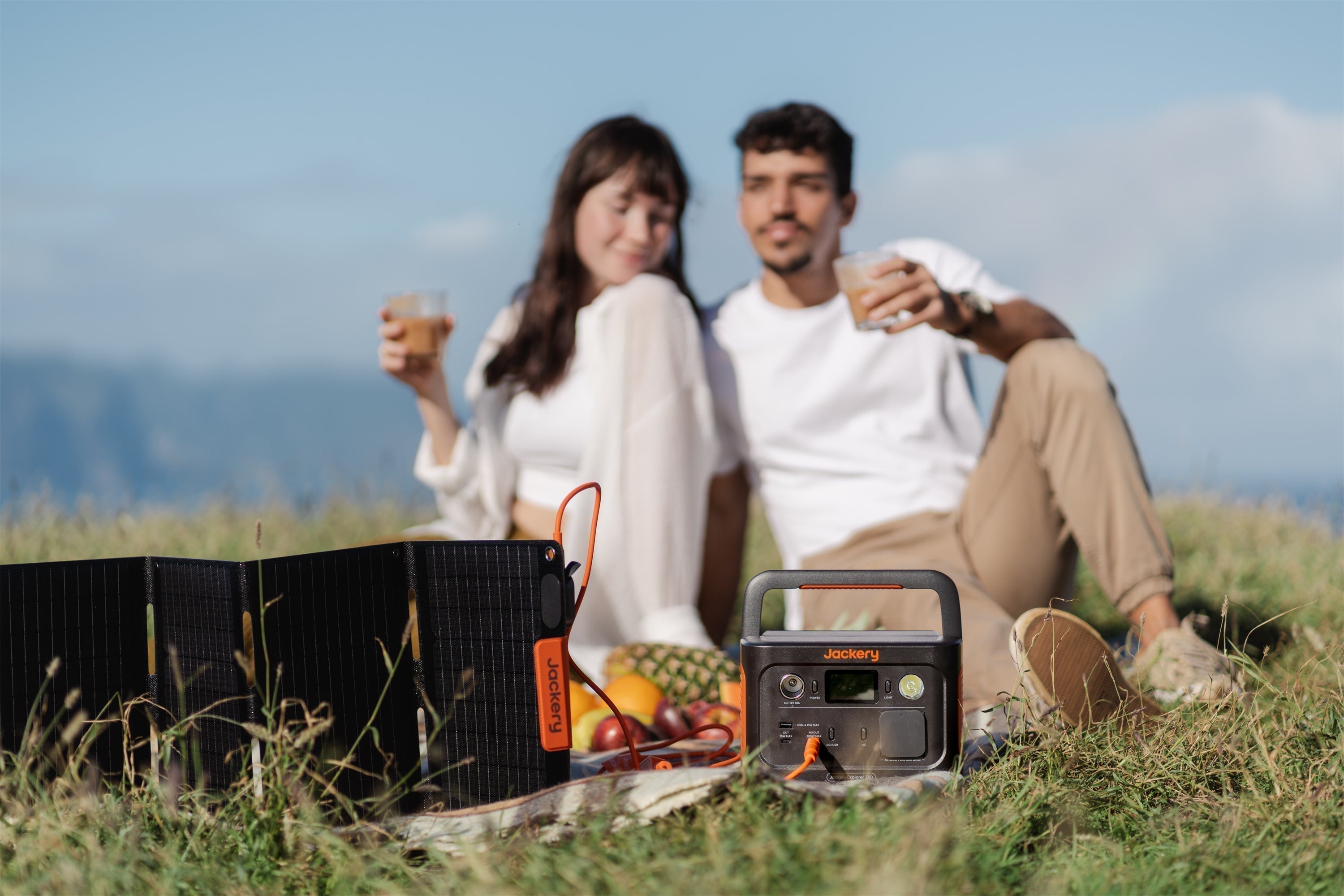 La estación de energía portátil Explorer 240 v2